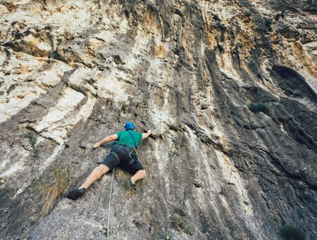 登山事故の事例に学ぶ、記録と情報共有の重要性