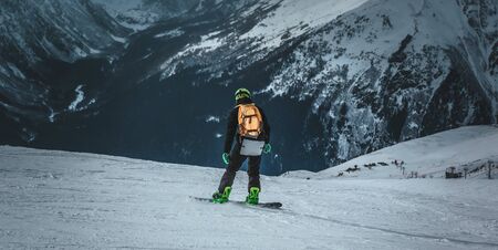 雪山装備リスト：冬山登山に必要な基本ギアとおすすめアイテム