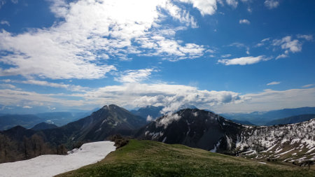 日本の伝統文化と高山信仰：昔の人々は高山病をどう捉えていたか