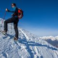 季節ごとに変わる山岳の表情と、天候悪化時に備える安全意識の向上