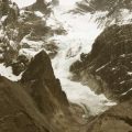 女性向け登山ウェアの選び方―フィット感・デザイン・機能性を徹底検討