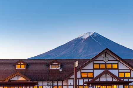 登山者のための富士山周辺宿泊施設と温泉ガイド
