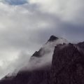 日本アルプスの有名な山小屋とその魅力