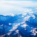 アウトドア文化と密接に結びつく日本の登山書籍ガイド