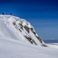 大雪山連峰・旭岳の四季と北海道登山文化