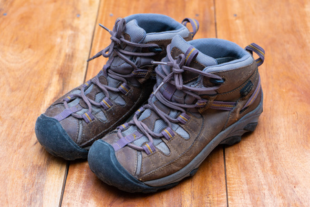 マナーと安全の観点から考える日本の山岳環境に適した登山靴選び