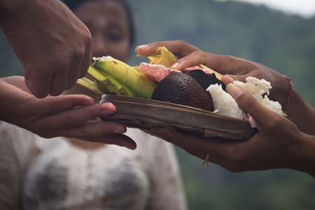 伝統と現代が融合した新しい登山食文化のトレンド